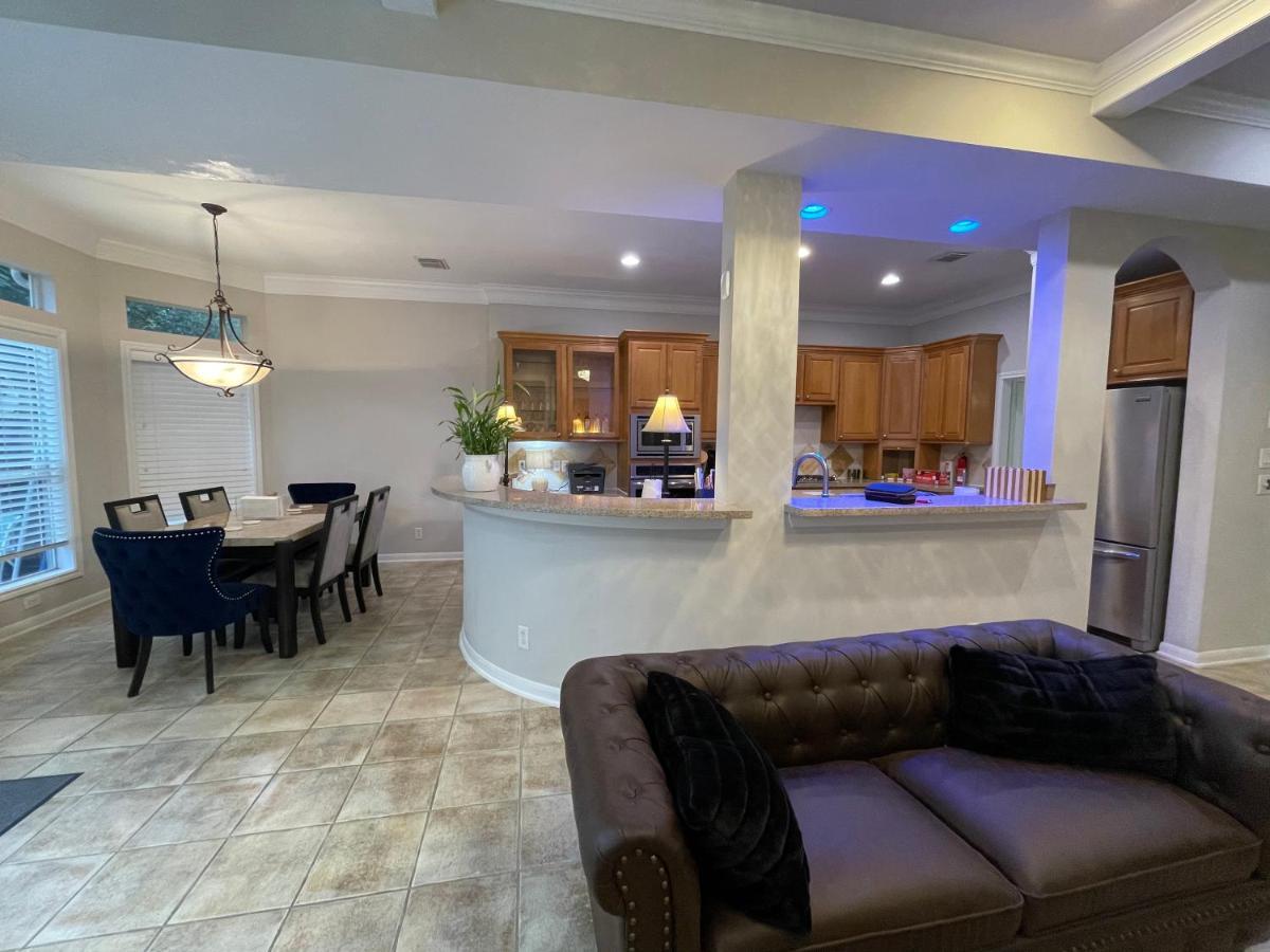 Insperit Home At Galleria With Heated Pool Spa Houston Zewnętrze zdjęcie